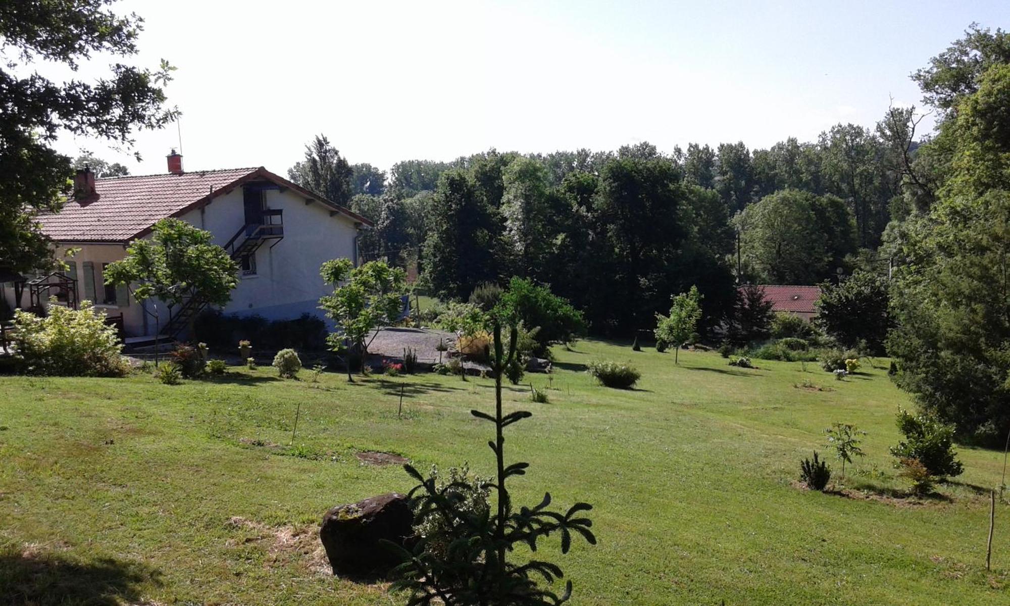 Ryokan Lankana Exideuil-sur-Vienne Dış mekan fotoğraf